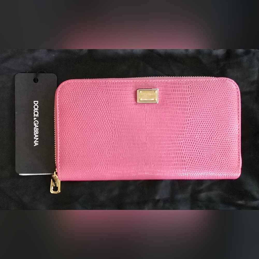 Dolce & Gabbana Pink Textured Leather Zippy Wallet - NWT